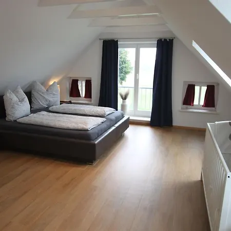 Semesterbostad Landvilla Peenesicht *