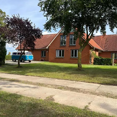 Semesterbostad Landvilla Peenesicht Pritzier