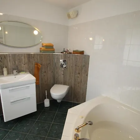 Semesterbostad Landvilla Peenesicht Pritzier